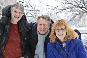 Författarna Jan-Peter Lahall, Kaj Olson och Mia Jameson.