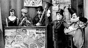 Brecht spelar klarinett tillsammans med Karl valentins trupp