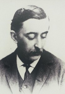 Lafcadio Hearn fotograferad 1889 av Frankie Fouganthin.